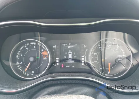 2019 Jeep Cherokee Latitude Plus 4X4 из США, поврежденный, VIN 1C4PJMLB5KD181463